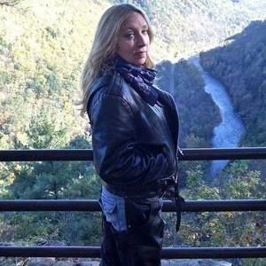 Meet your Posher, Sherry